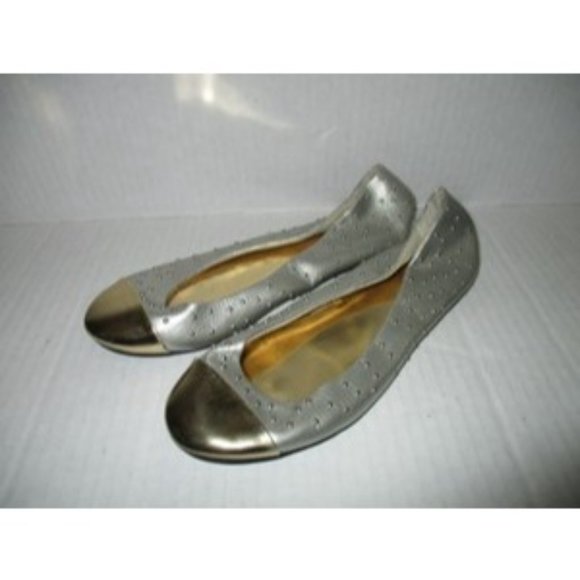 *Gap Silver Gold Pebbled Patent Studded Ballet - Picture 2 of 4